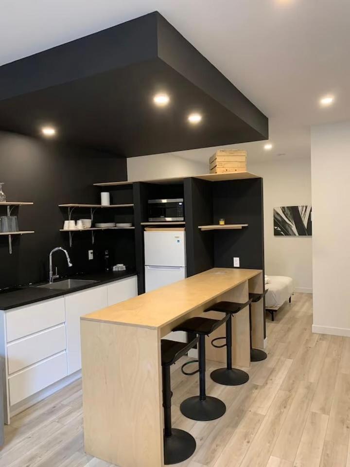 Appartements Le Charme De Limoilou ควิเบกซิตี้ ภายนอก รูปภาพ